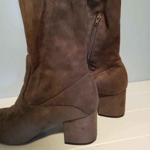 Adley Long Boots size 9 - Picture 11 of 11